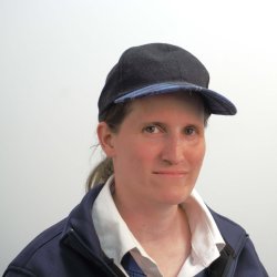 Sandra Carlin